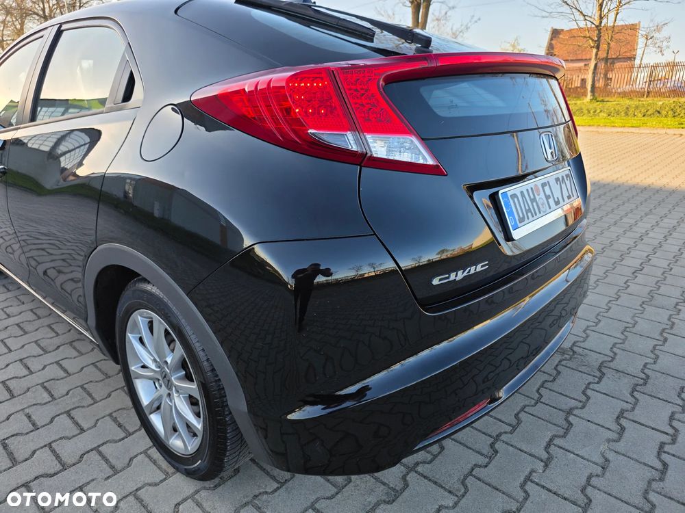 Honda Civic 1.8 i-VTEC Executive - 14