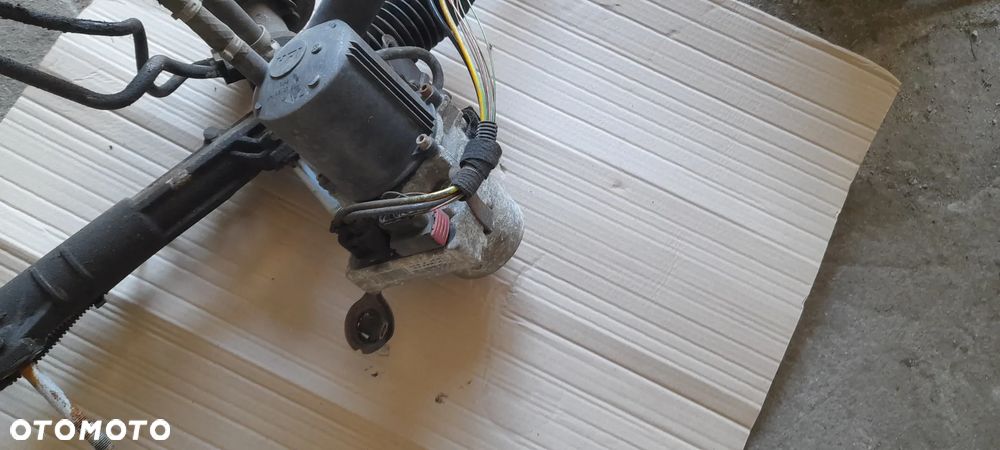 PEUGEOT 307 lampa tylna prawa lift - 16