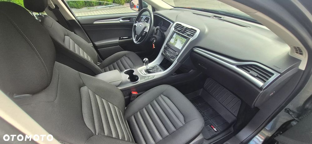 Ford Mondeo - 15