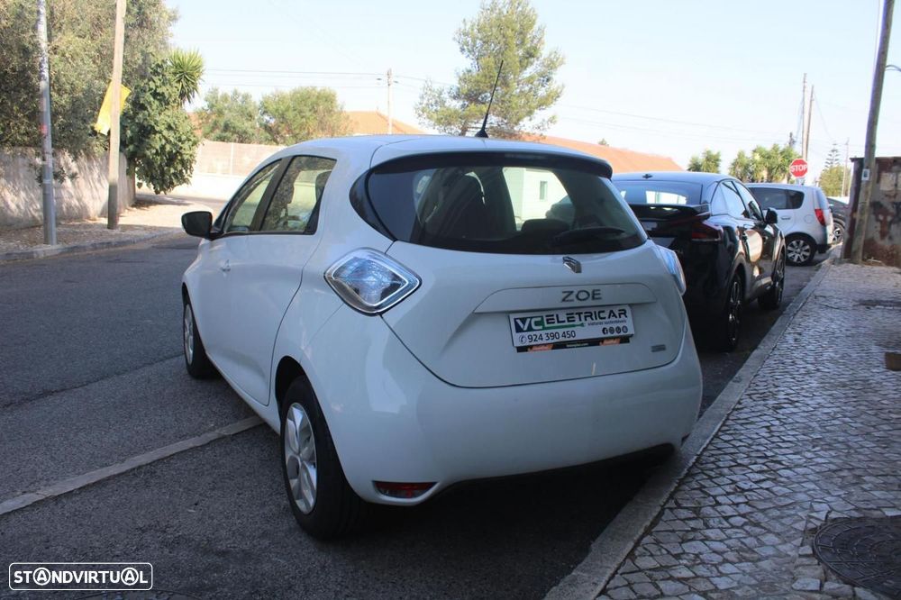 Renault Zoe (c/ Bateria) 41 kwh Life c/ LIMITED Pack - 9