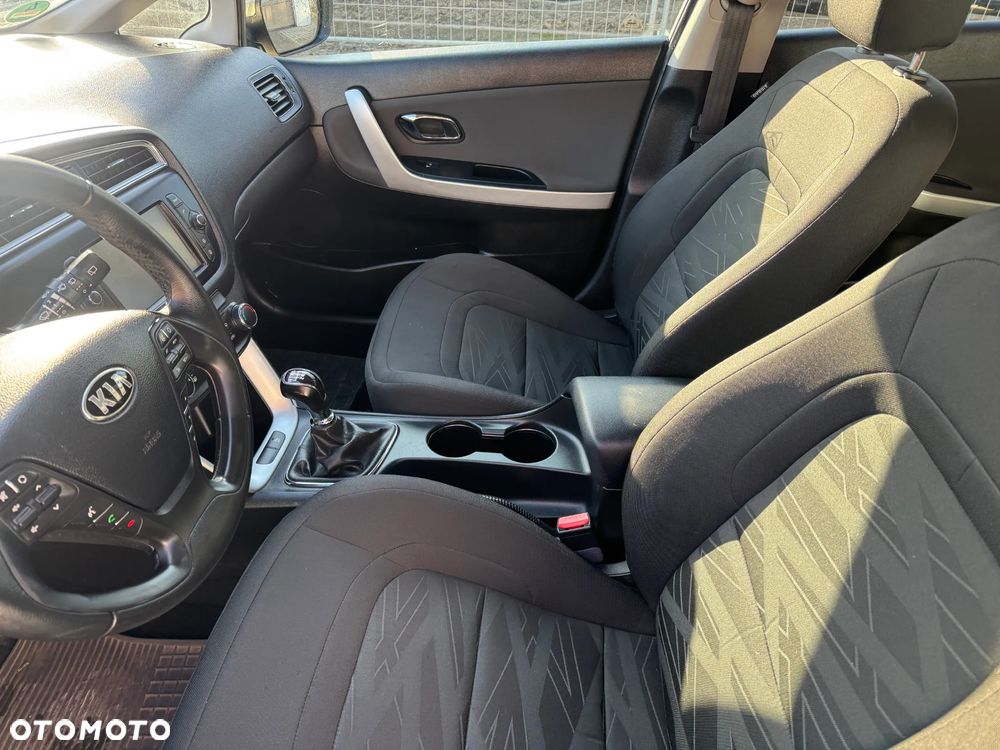 Kia Ceed 1.6 GDI L - 9