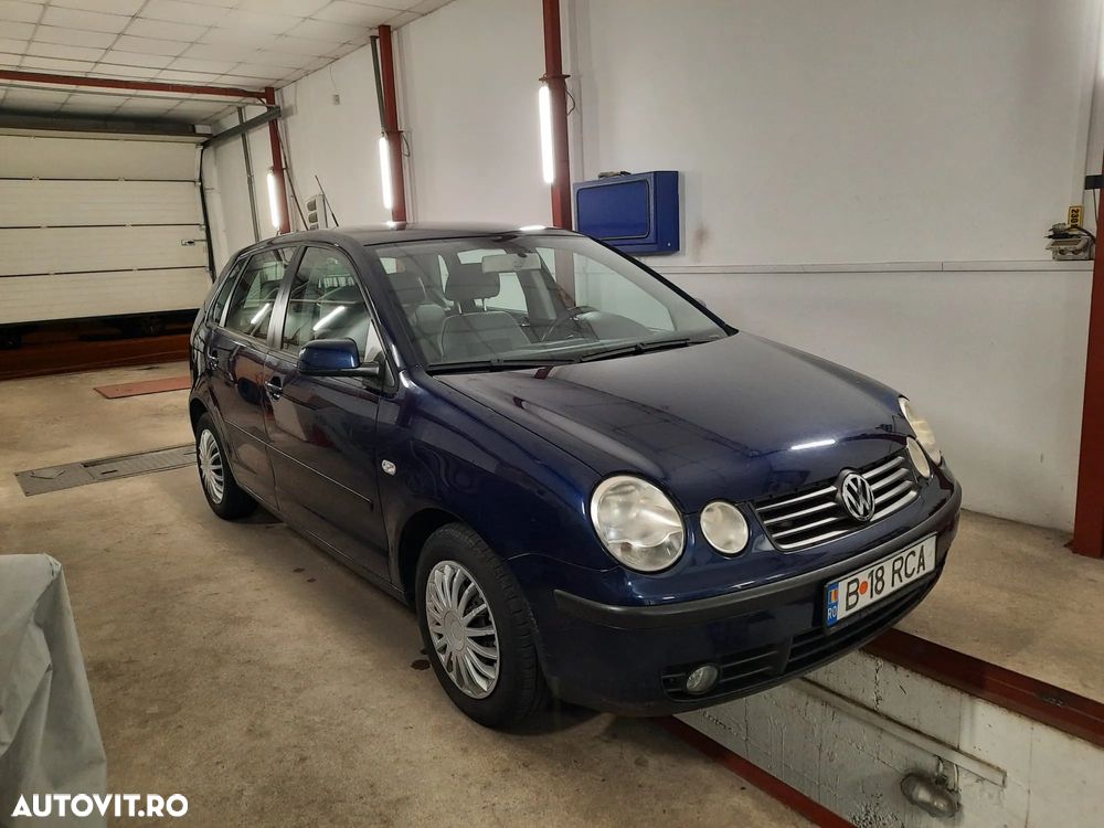 Volkswagen Polo - 2