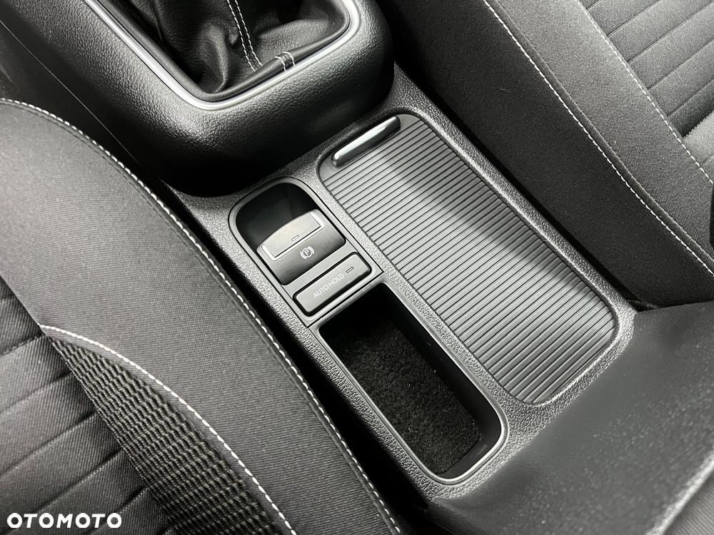 Volkswagen Tiguan - 25