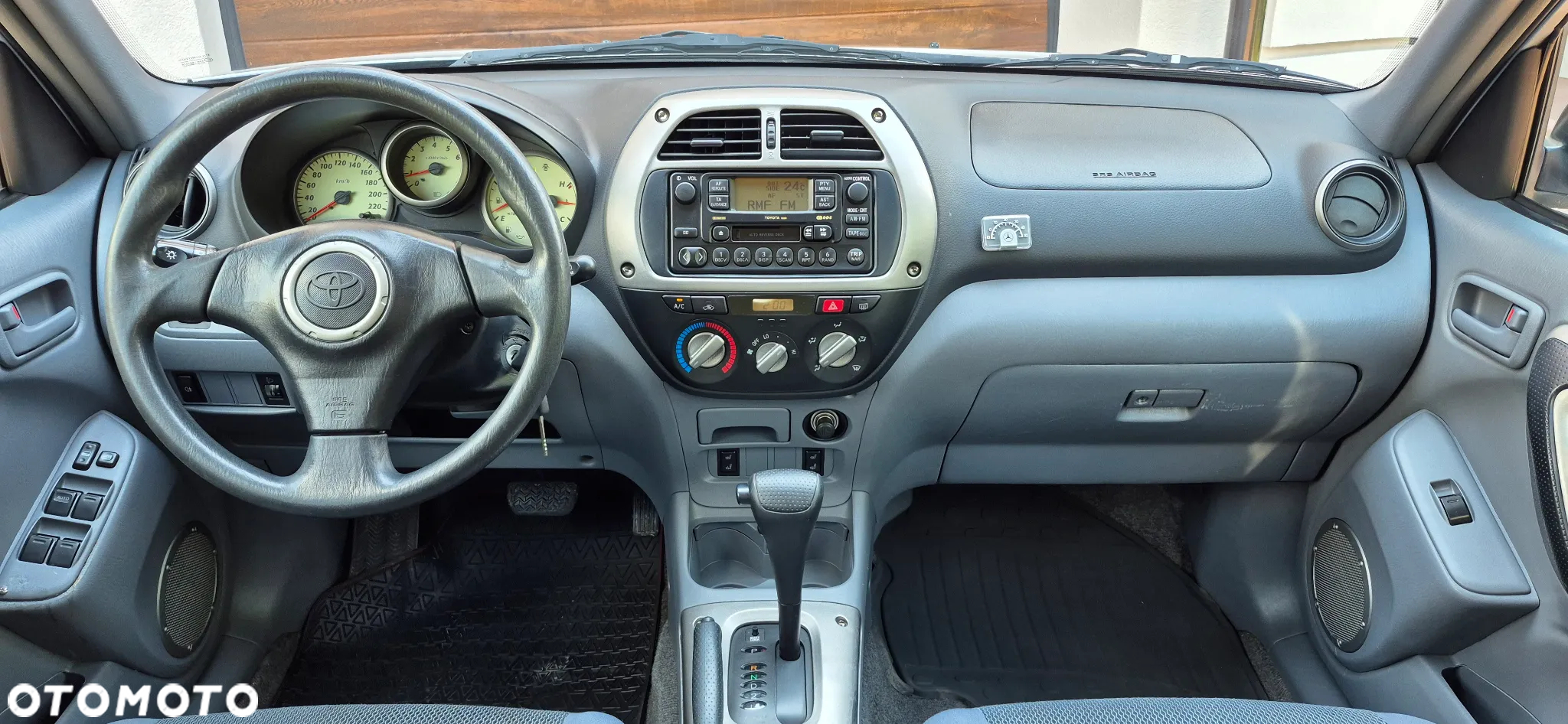 Toyota RAV4 2.0 VVT-i 4x4 - 8