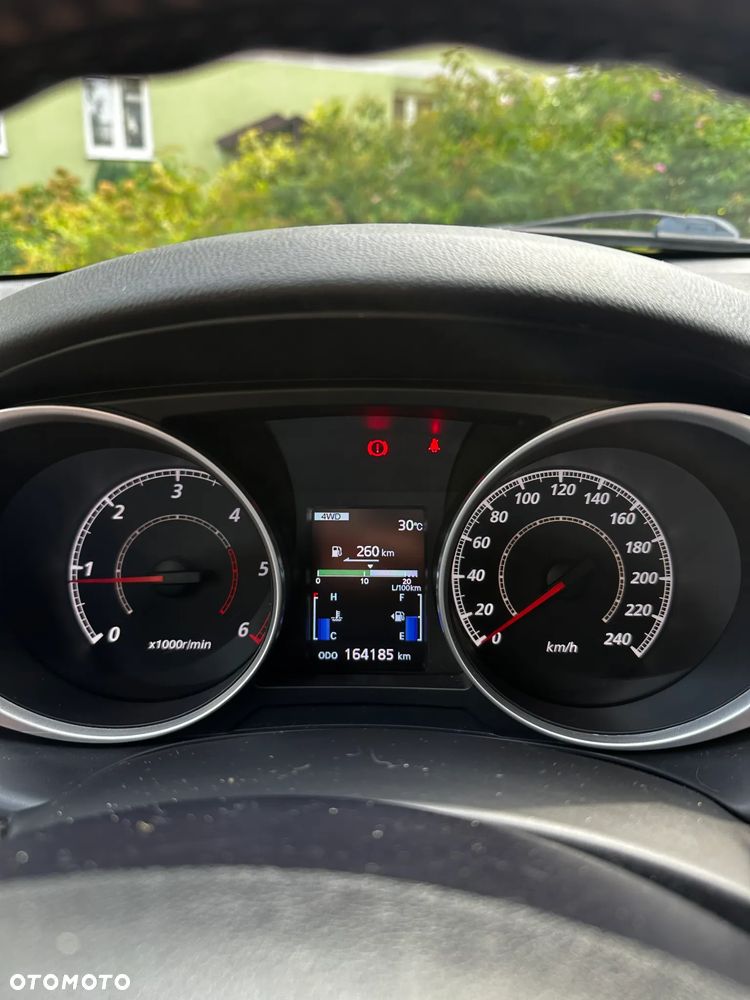 Mitsubishi ASX 1.8 DID Instyle 4WD AS&G - 16