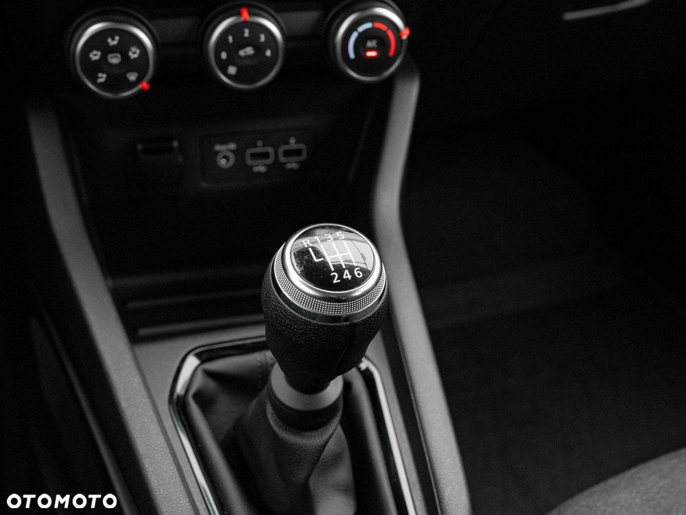 Renault Clio 1.0 TCe Equilibre - 18