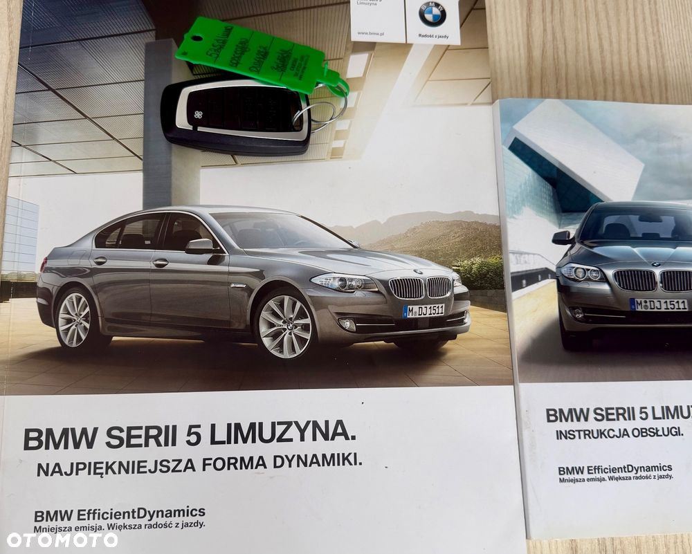BMW Seria 5 525d - 38