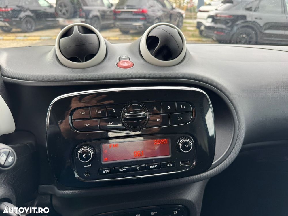 Smart Fortwo - 15