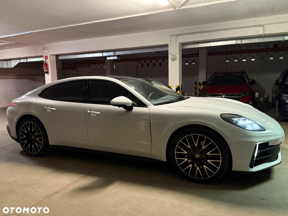 Porsche Panamera 4 - 6
