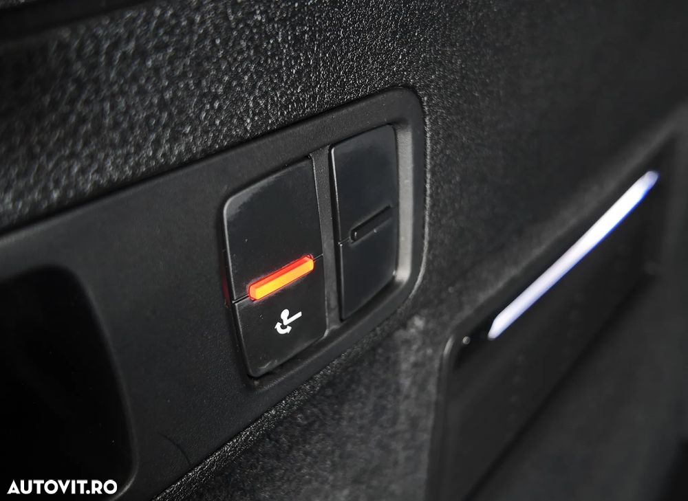 Audi Q5 40 TDI quattro S tronic MHEV - 34