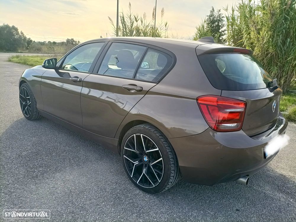 BMW 116 d Aut. Sport Line - 5