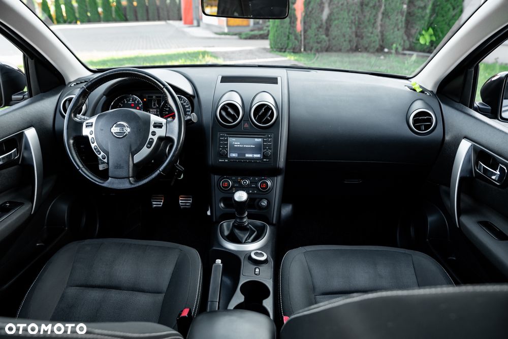 Nissan Qashqai 2.0 4x4 tekna - 26