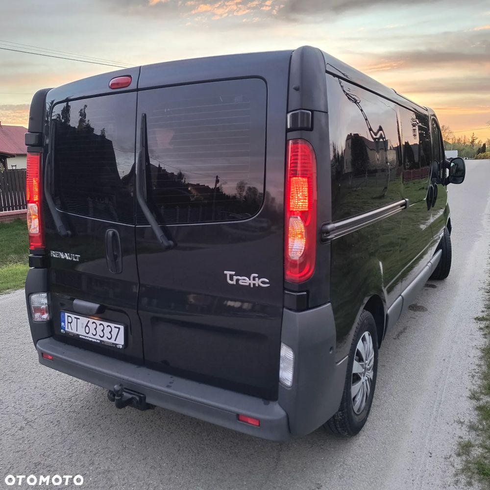 Renault Trafic - 28