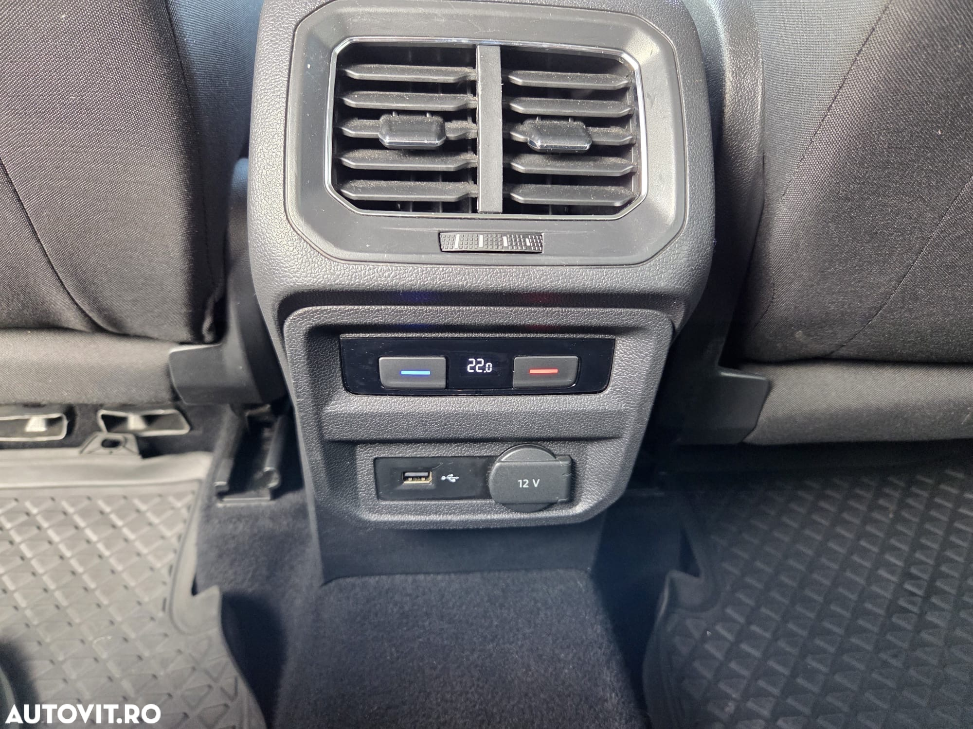 Volkswagen Tiguan 2.0 TDI 4Mot DSG Highline - 12