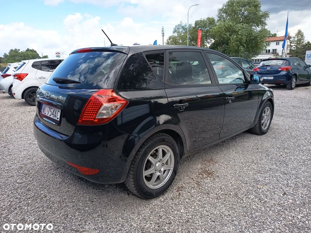 Kia Ceed 1.4 L Euro2012 - 14