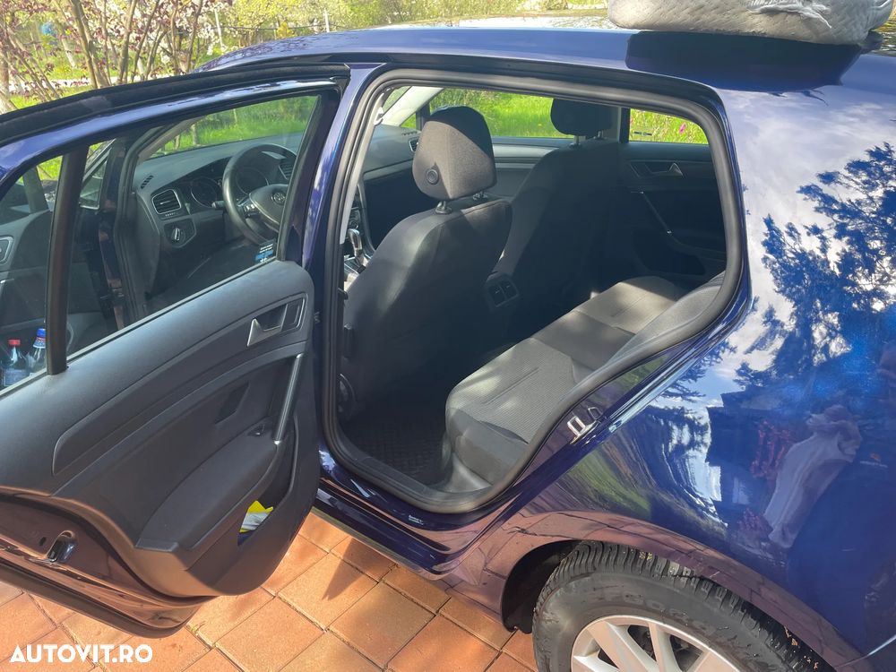 Volkswagen Golf 1.6 TDI DSG Highline - 3