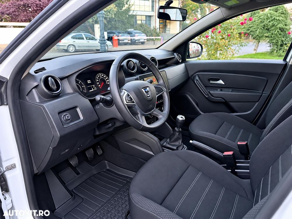 DACIA Duster 2022 — imagine 17