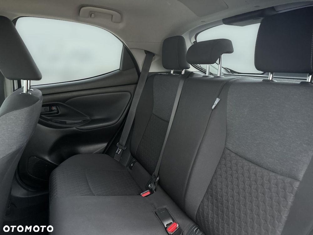 Toyota Yaris - 14