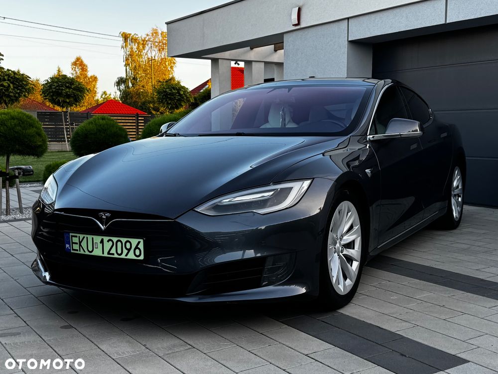 Tesla Model S Long Range Plus - 7