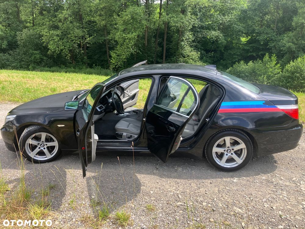 BMW Seria 5 520d - 22
