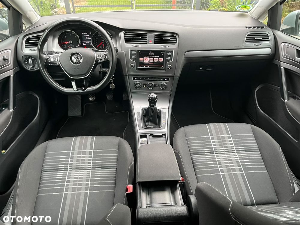 Volkswagen Golf 1.6 TDI BlueMotion Technology Lounge - 7