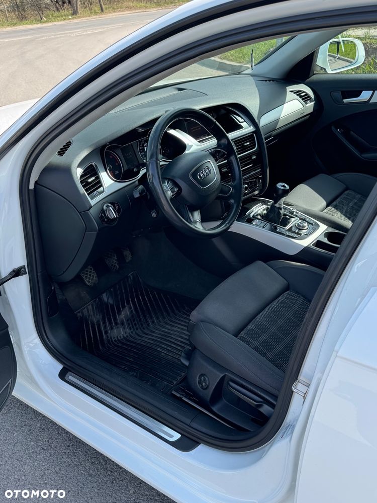 Audi A4 Avant 2.0 TDI - 5