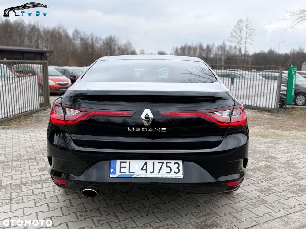 Renault Megane ENERGY TCe 130 Start & Stop Paris Business - 17