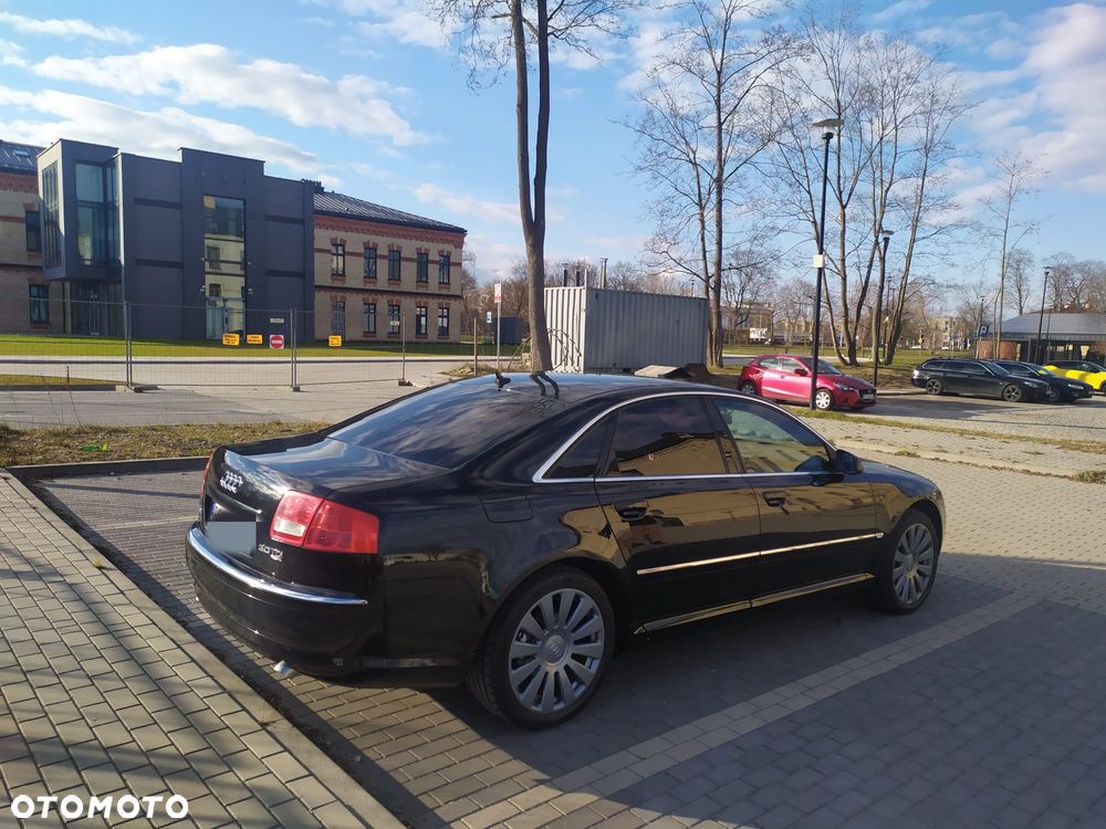 Audi A8 - 3