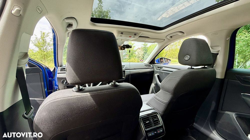 Skoda Superb 2.0 TDI DSG Premium Edition - 8
