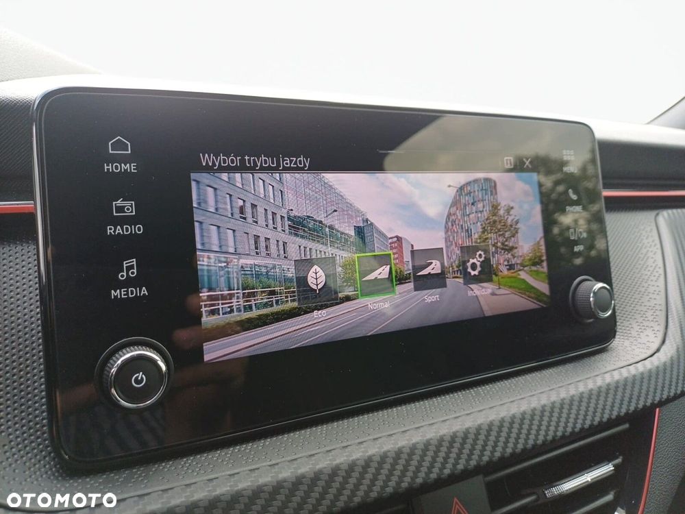 Skoda Kamiq 1.0 TSI Monte Carlo DSG - 20
