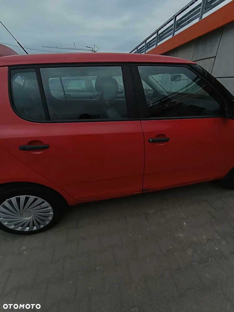 Skoda Fabia 1.2 HTP - 9