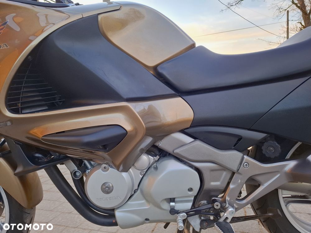 Honda Deauville - 9