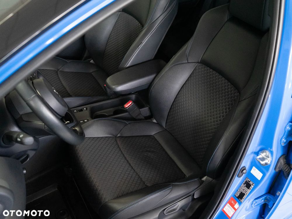 Toyota Yaris - 24