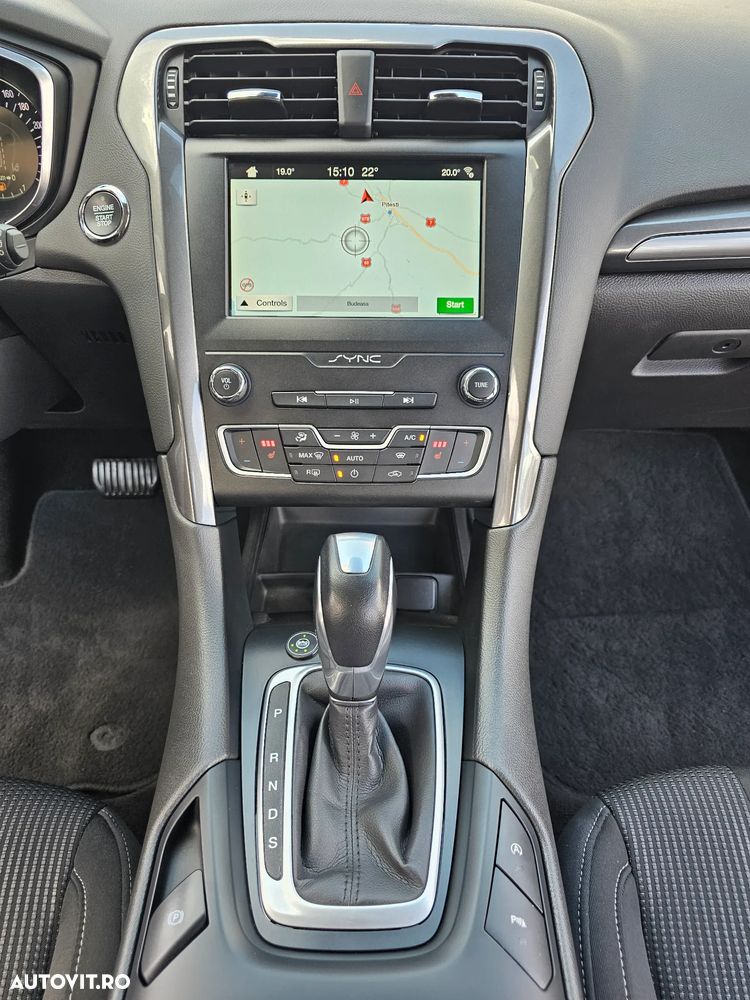Ford Mondeo - 40