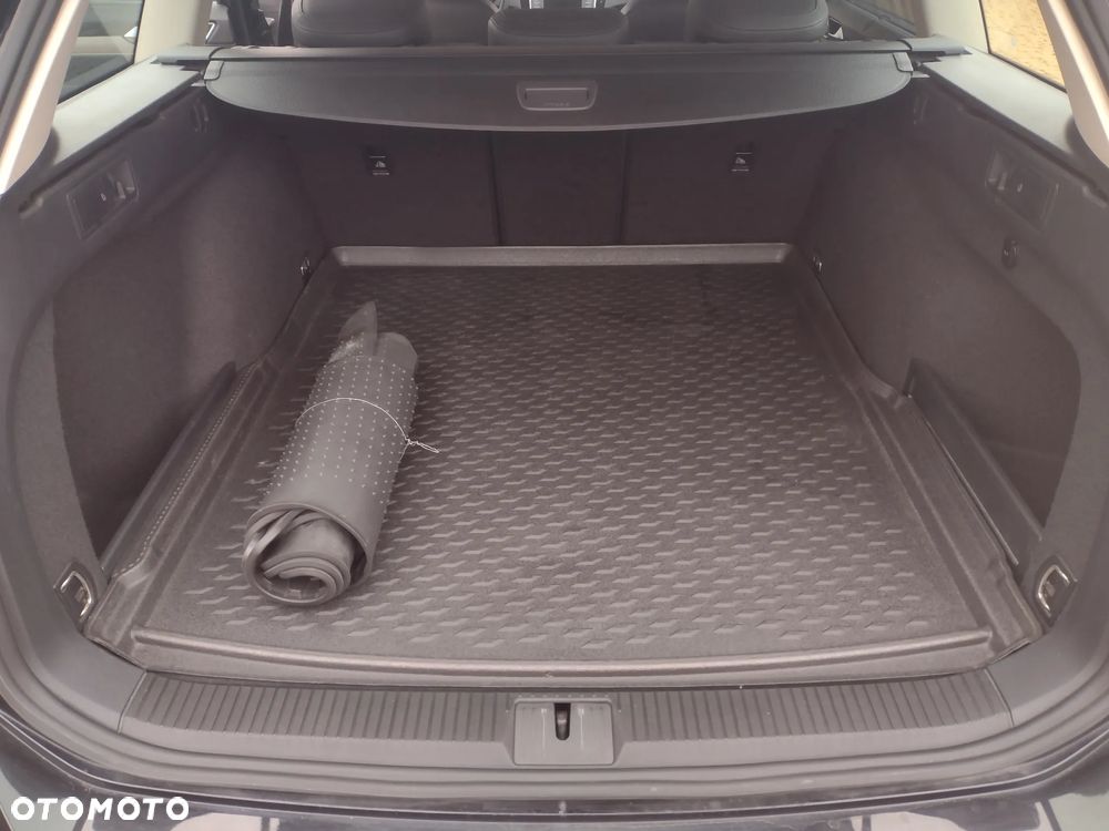 Volkswagen Passat 2.0 TDI BMT Highline - 5