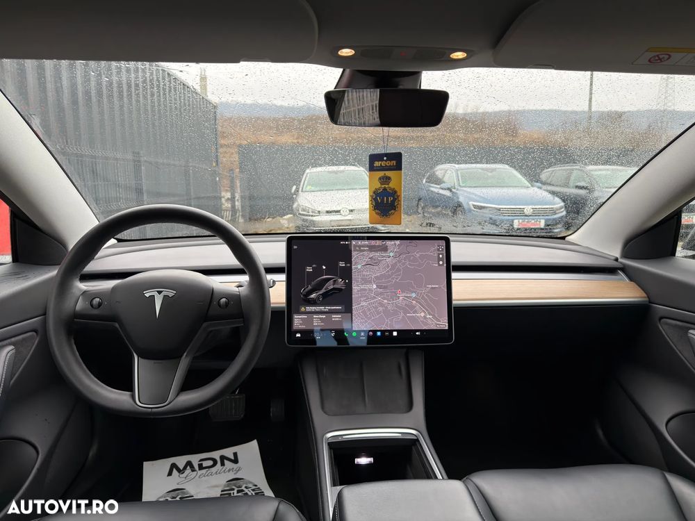 Tesla Model 3 Langstreckenbatterie Allradantrieb Dual Motor - 13