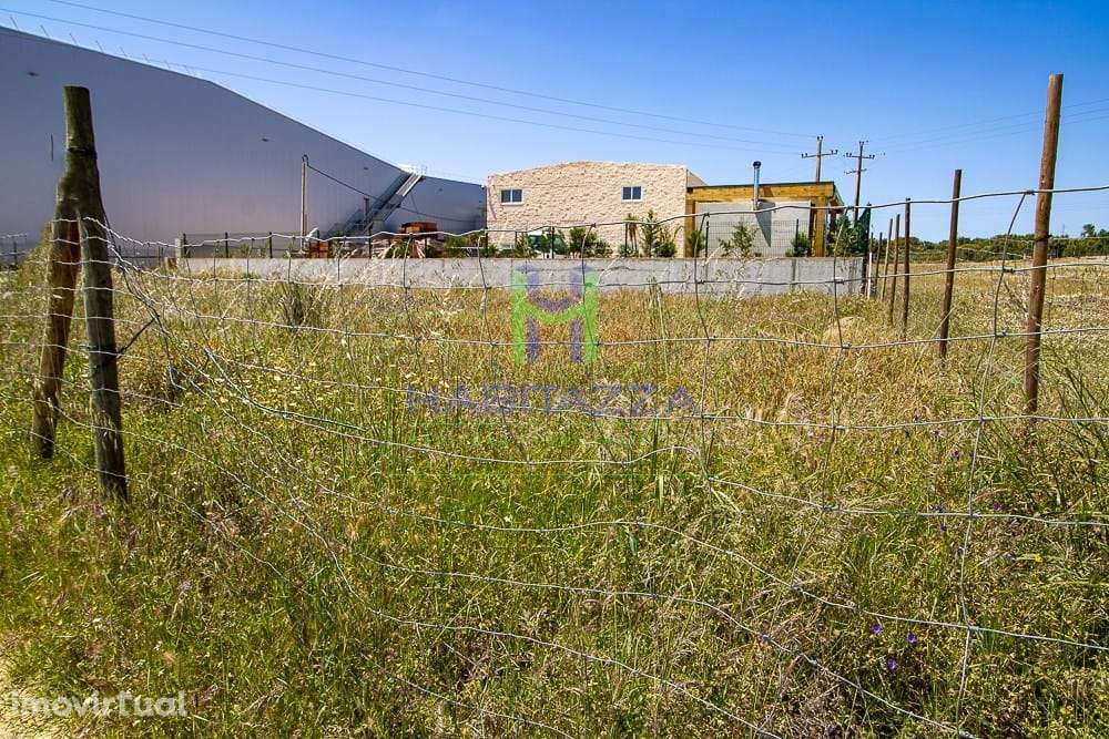 Terreno de 400 m2 para fins comerciais, em Odiáxere - Grande imagem: 4/18