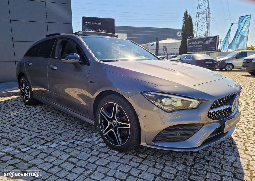 Mercedes-Benz CLA 250 e Shooting Brake AMG Line - 1