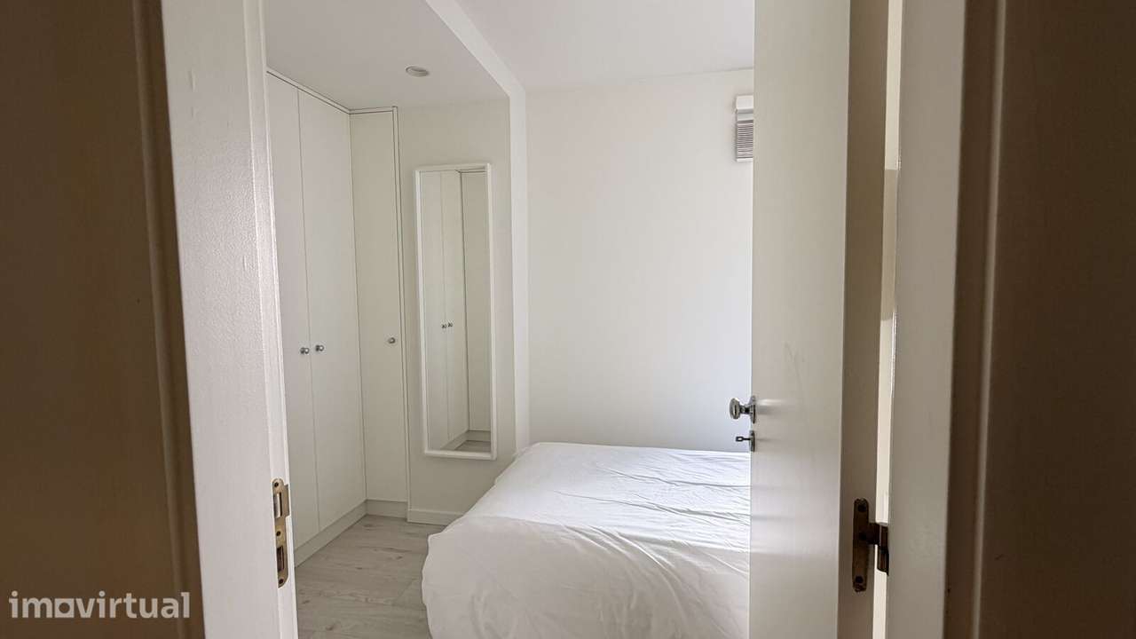 Apartamento T1 com estacionamento, Campolide, Lisboa - Grande imagem: 5/35