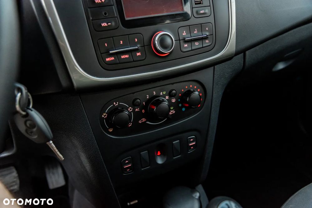 Dacia Sandero Stepway 0.9 TCe Laureate - 30