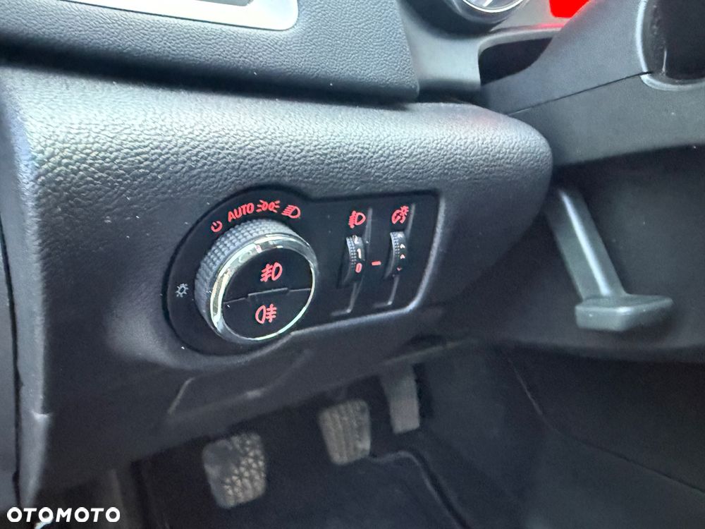 Opel Astra 1.7 CDTI DPF Active - 15