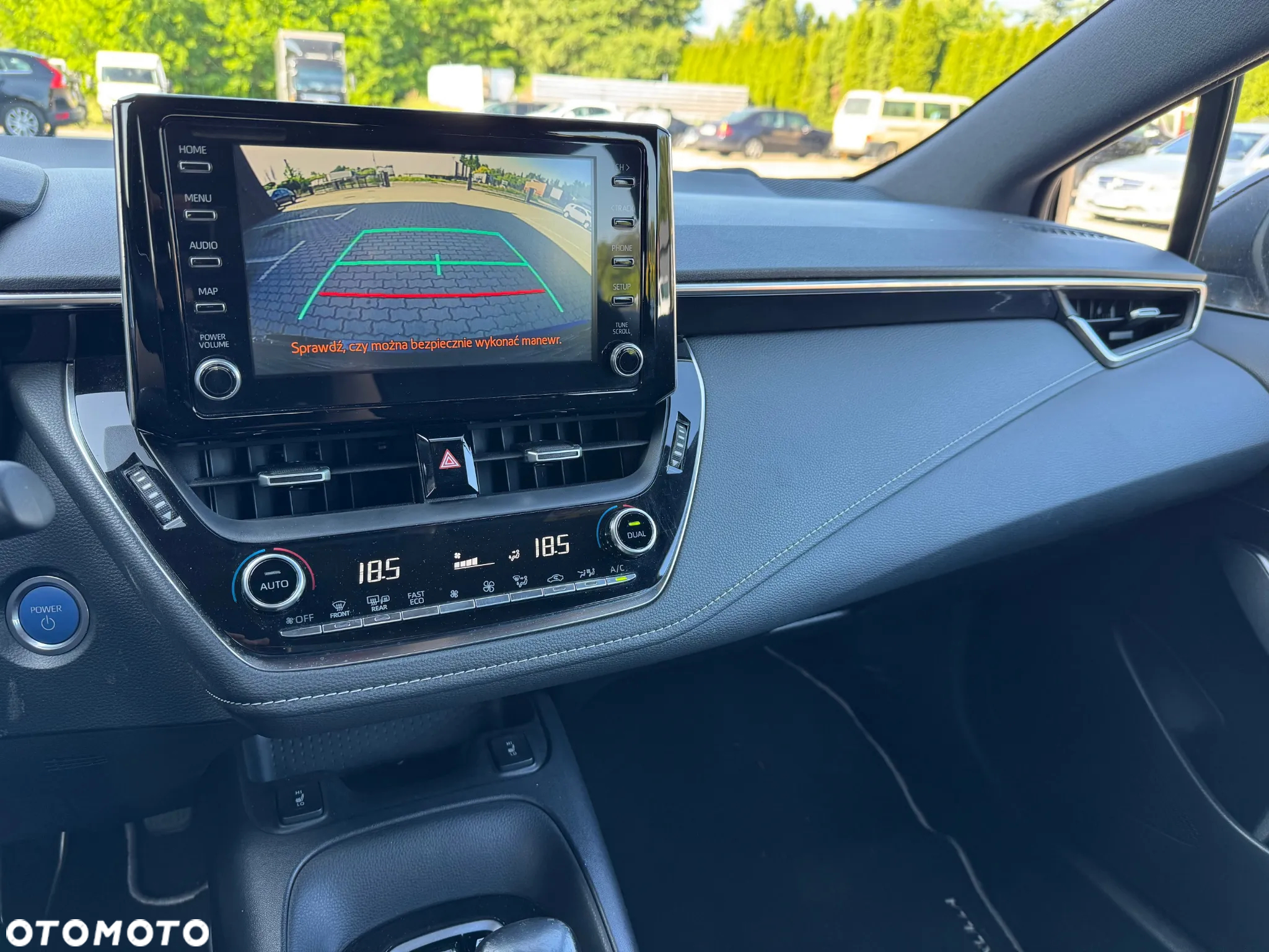 Toyota Corolla 1.8 Hybrid Comfort - 8