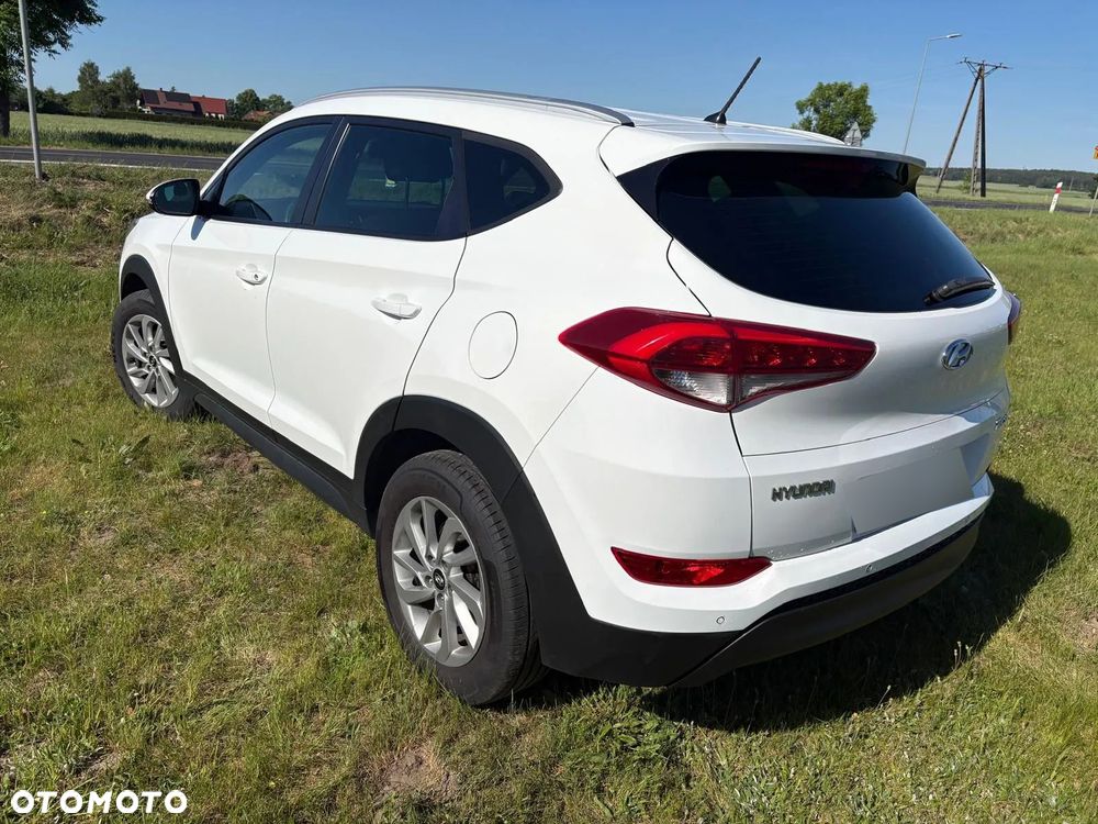 Hyundai Tucson blue 1.7 CRDi 2WD Passion - 6