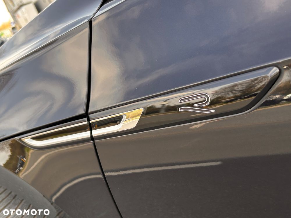 Volkswagen Arteon 2.0 TDI R-Line DSG - 34