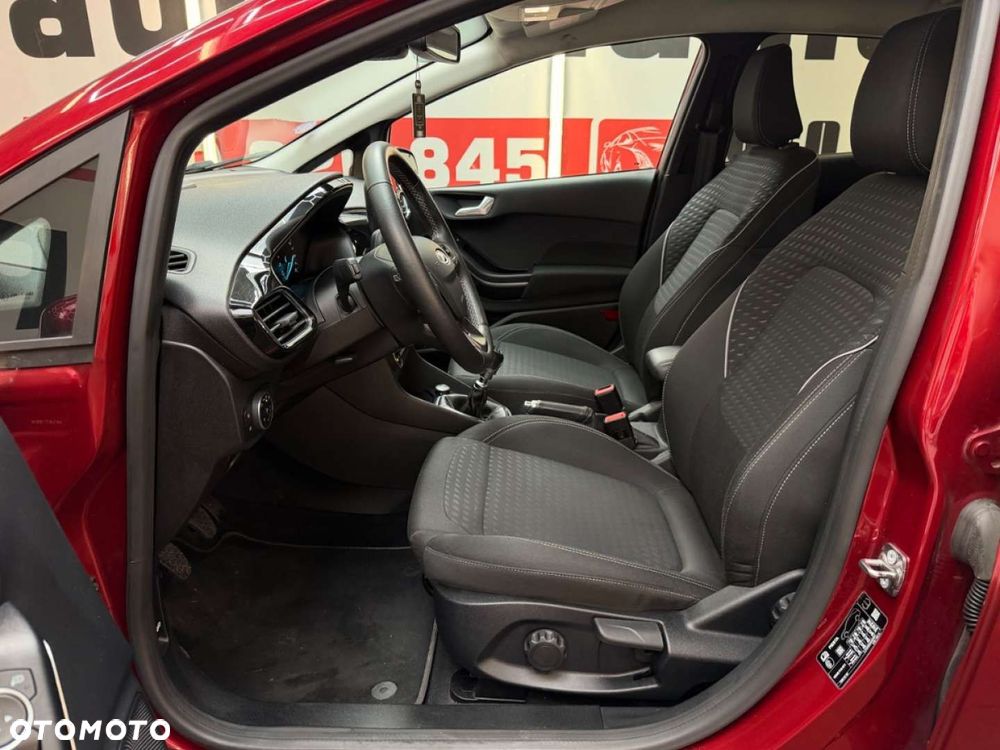 Ford Fiesta 1.0 EcoBoost S&S TITANIUM - 21