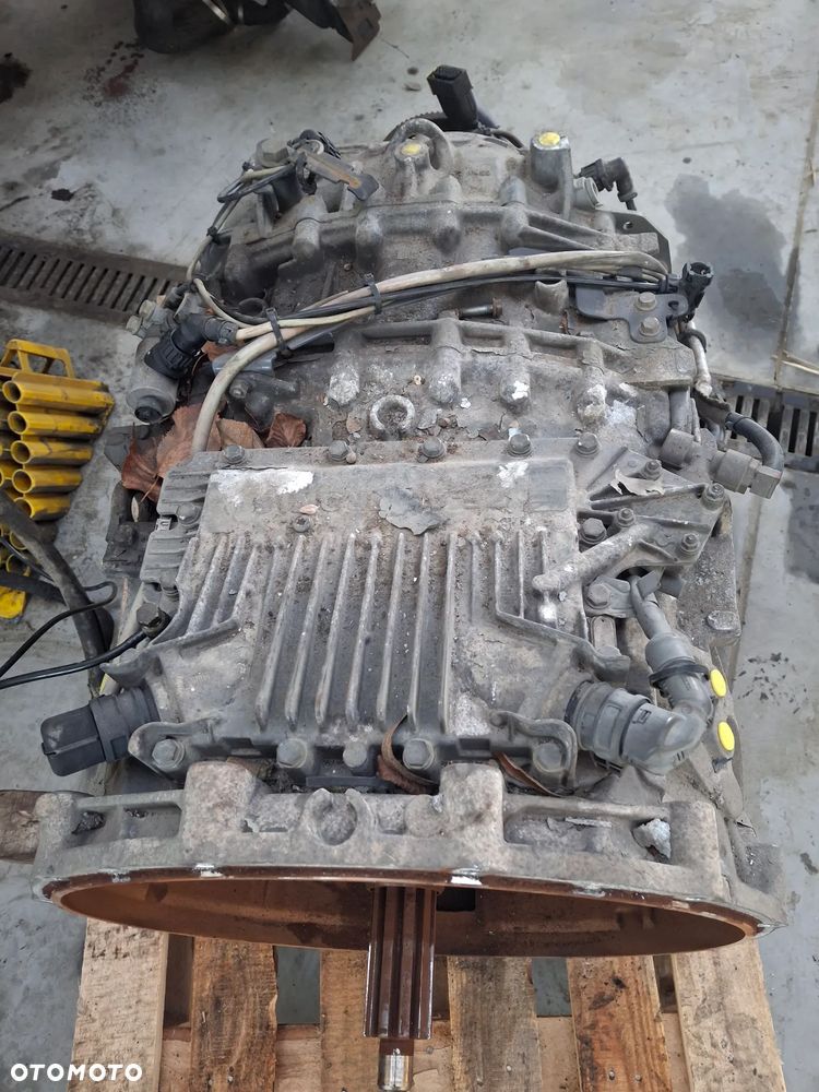 SKRZYRZYNIA BIEGÓW DAF CF 400 EURO E6 - 7