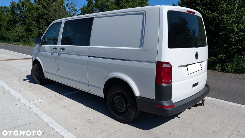 Volkswagen Transporter Caravelle DSG Lang Highline - 4