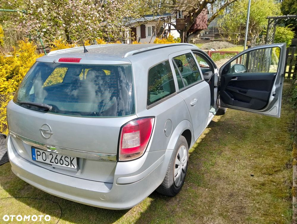 Opel Astra 1.6 Enjoy - 2
