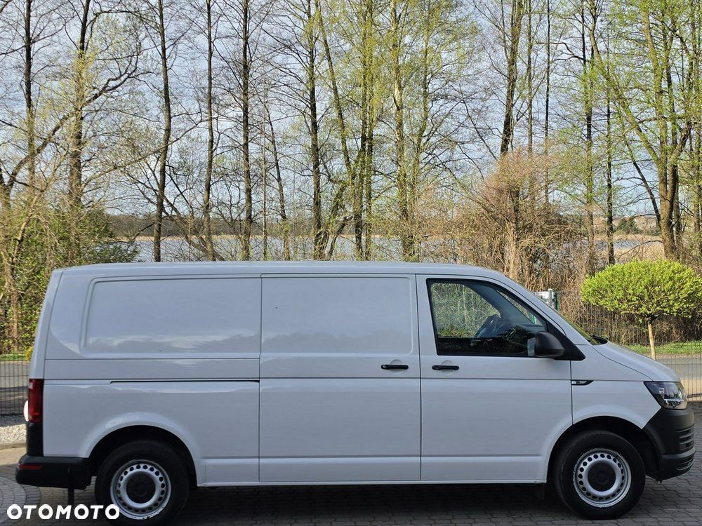 Volkswagen Transporter - 4