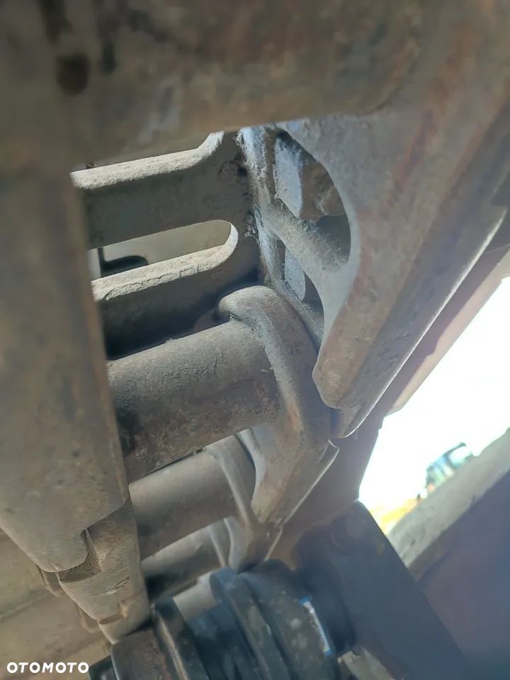 Volvo EC 220 EL - 10